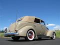 1937-ford-deluxe-convertible-044
