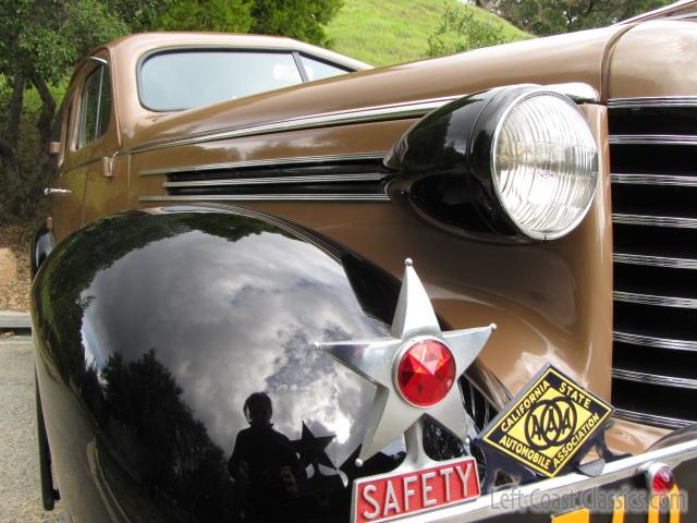 1937-oldsmobile-six-349.jpg