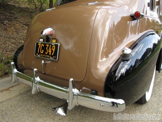 1937-oldsmobile-six-401.jpg