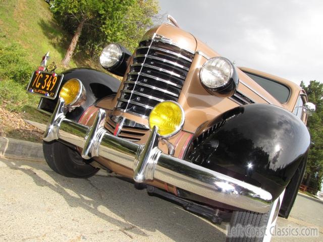 1937-oldsmobile-six-9332.jpg