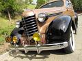 1937 Oldsmobile Six F-37 Front