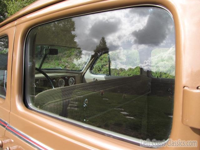 1937-oldsmobile-six-324.jpg