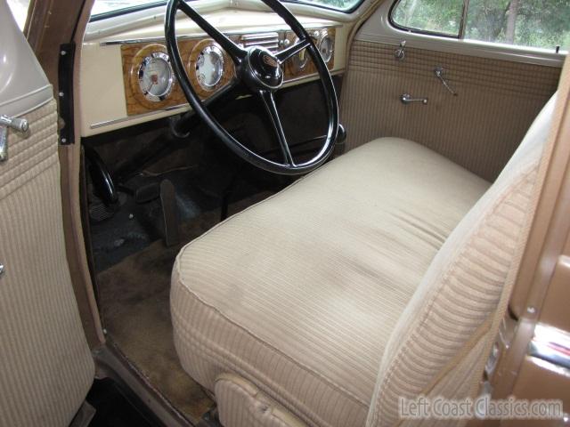 1937-oldsmobile-six-490.jpg