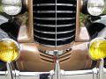 1937 Oldsmobile Six F-37 Close-Up Grille