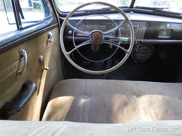 1939-chevrolet-master-deluxe-coupe-110.jpg