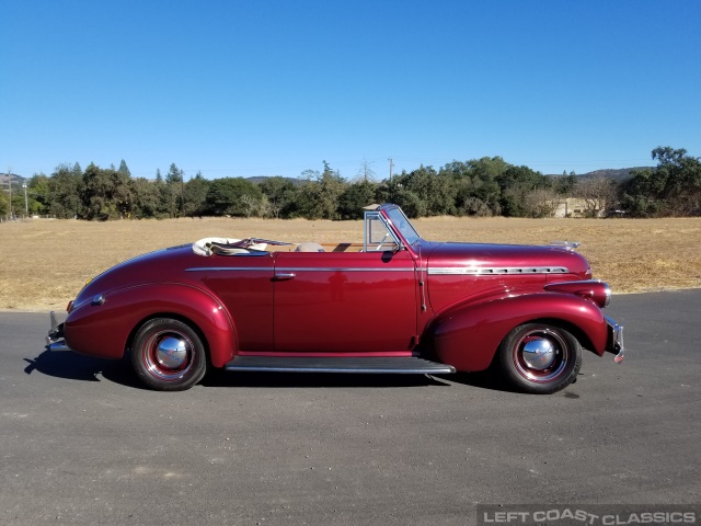 1940-chevrolet-special-deluxe-convertible-023.jpg