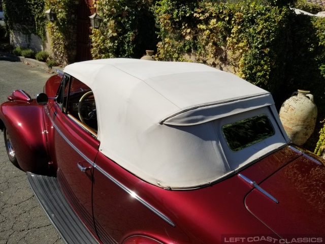 1940-chevrolet-special-deluxe-convertible-033.jpg