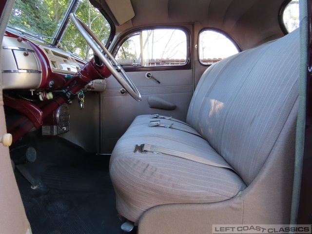 1940-ford-deluxe-091.jpg