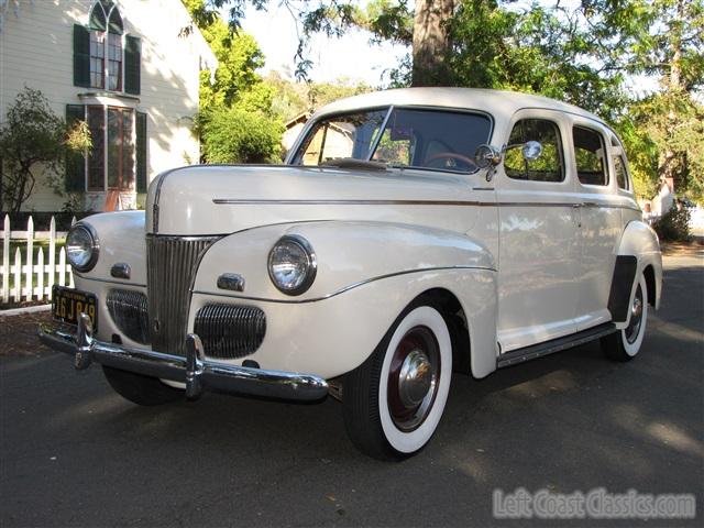 1941-ford-deluxe-013.jpg