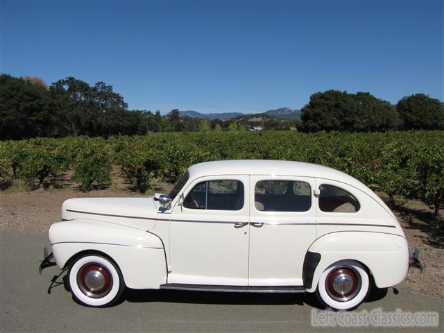 1941-ford-deluxe-015.jpg