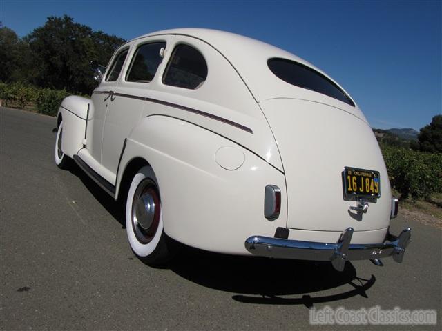 1941-ford-deluxe-023.jpg