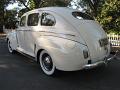 1941-ford-deluxe-028