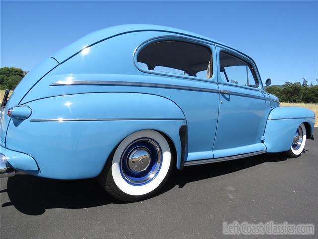 1942-ford-super-deluxe-081.jpg