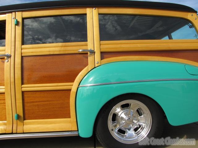 1942-ford-woody-wagon-866.jpg