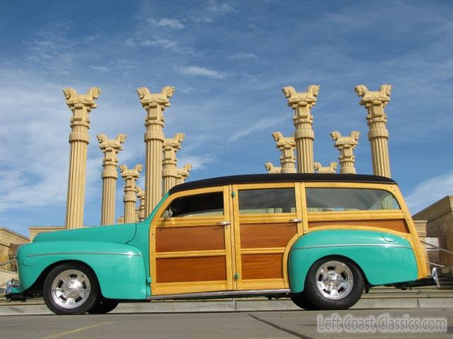 1942-ford-woody-wagon-877.jpg