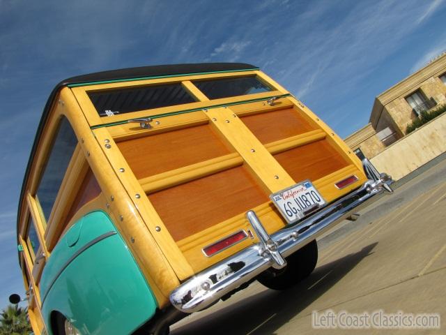 1942-ford-woody-wagon-890.jpg