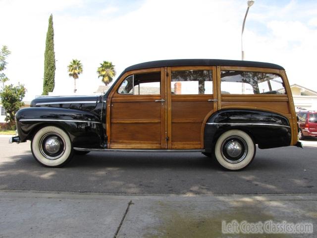 1947-ford-super-deluxe-woody-328.jpg