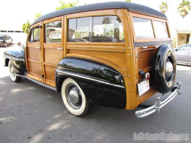 1947-ford-super-deluxe-woody-331.jpg