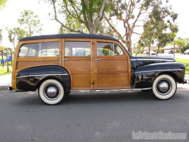 1947-ford-super-deluxe-woody-364.jpg