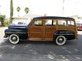 1947-ford-super-deluxe-woody-327