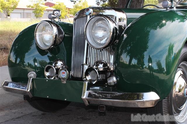 1947-triumph-1800-045.jpg