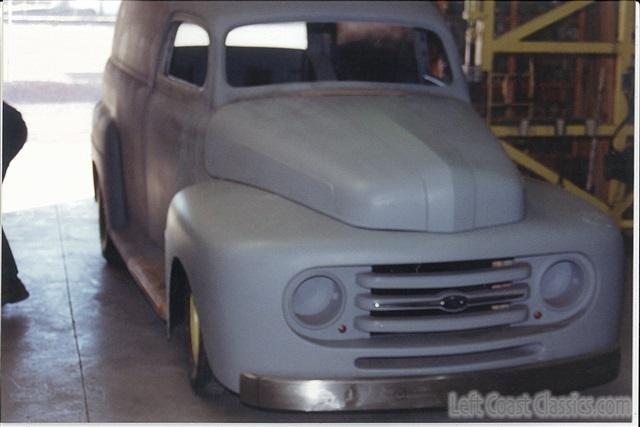 1948-ford-sedan-delivery-064.jpg
