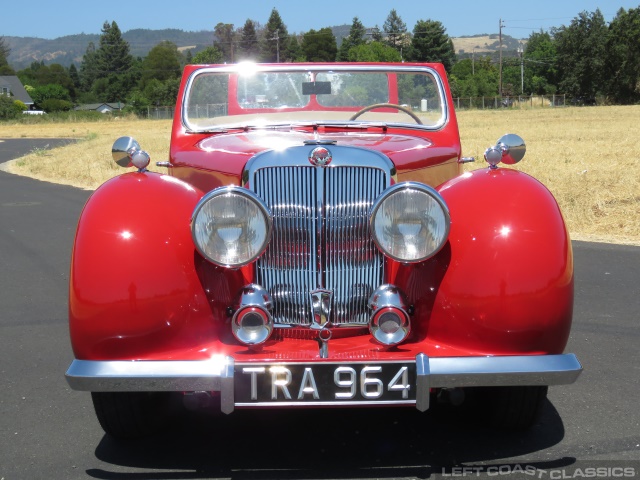 1949-triumph-2000-001.jpg