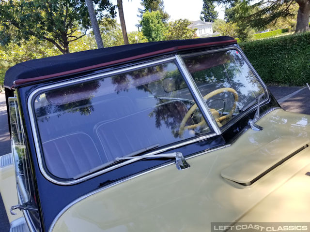 1949-willys-jeepster-058.jpg