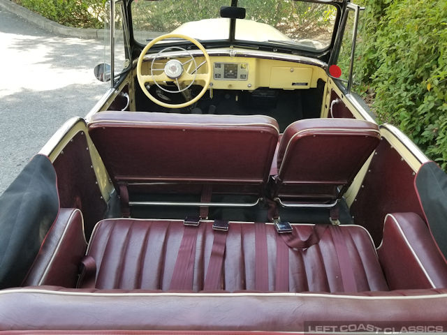 1949-willys-jeepster-109.jpg