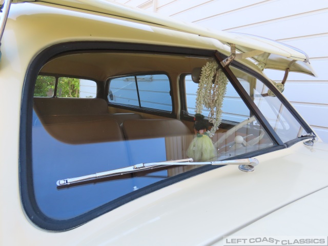 1950-ford-woody-wagon-069.jpg