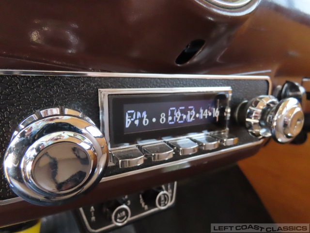 1950-ford-woody-wagon-126.jpg