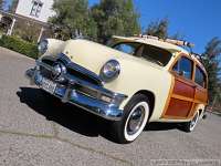 1950-ford-woody-wagon-002