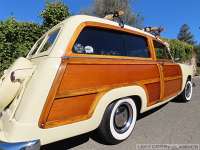 1950-ford-woody-wagon-093