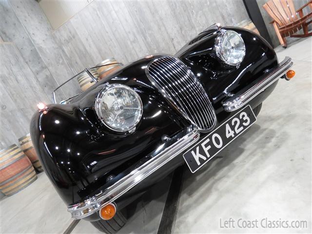 1952-jaguar-xk120-ots-120.jpg