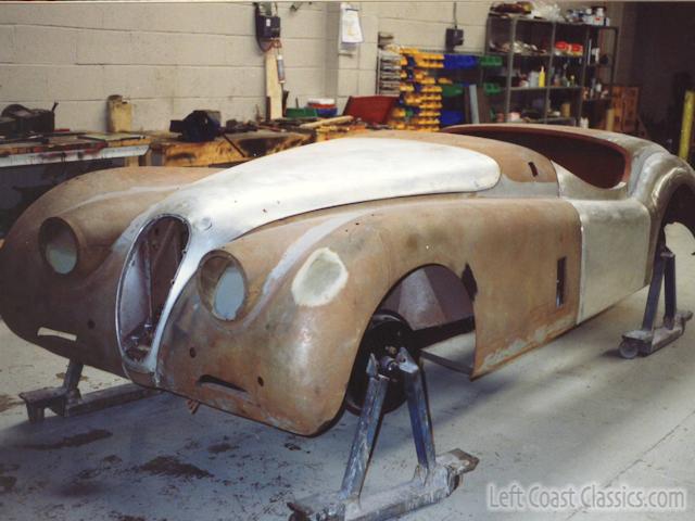 1952-jaguar-xk120-ots-375.jpg