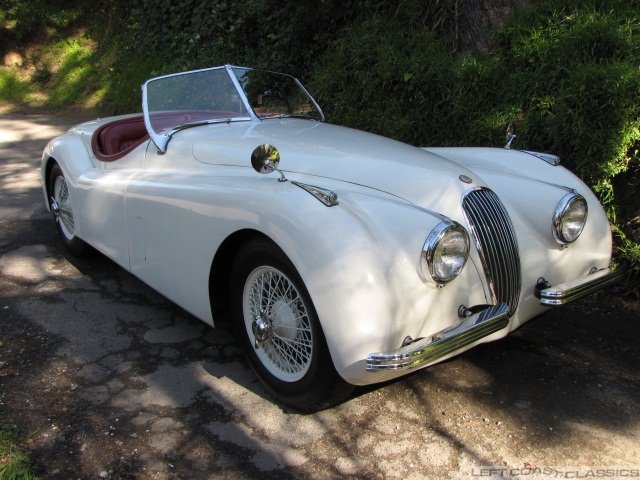 1952-jaguar-xk120-ots-003.jpg