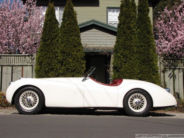 1952-jaguar-xk120-ots-057.jpg