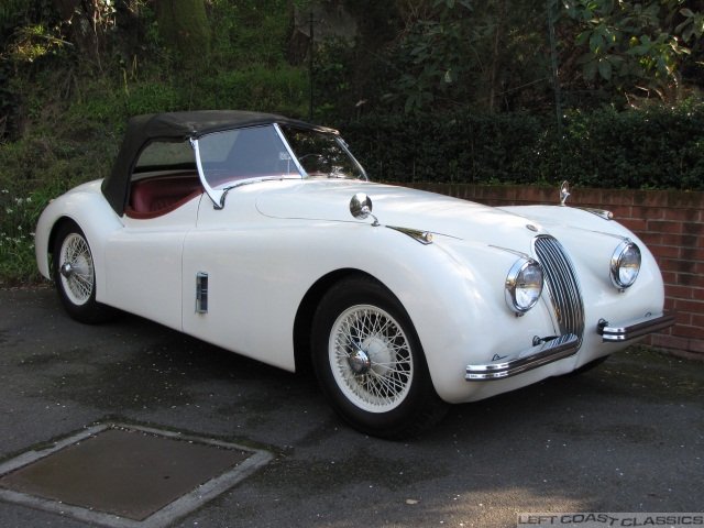 1952-jaguar-xk120-ots-088.jpg