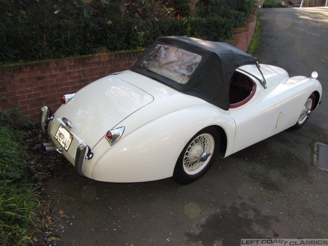 1952-jaguar-xk120-ots-092.jpg