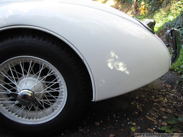 1952-jaguar-xk120-ots-100.jpg