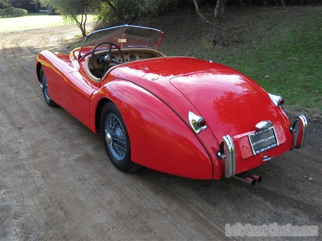 1953-jaguar-xk-120-021.jpg