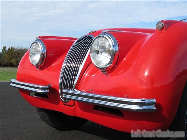 1953-jaguar-xk-120-053.jpg