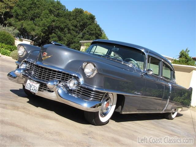 1954-cadillac-fleetwood-011.jpg