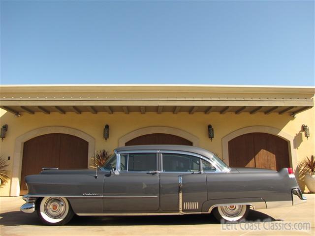 1954-cadillac-fleetwood-016.jpg