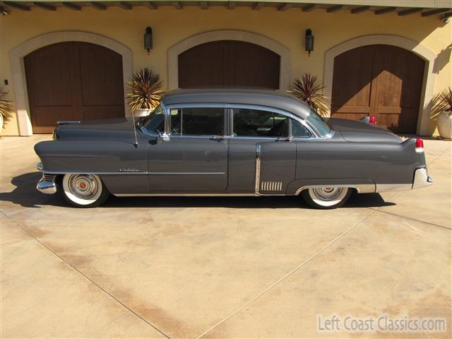 1954-cadillac-fleetwood-017.jpg