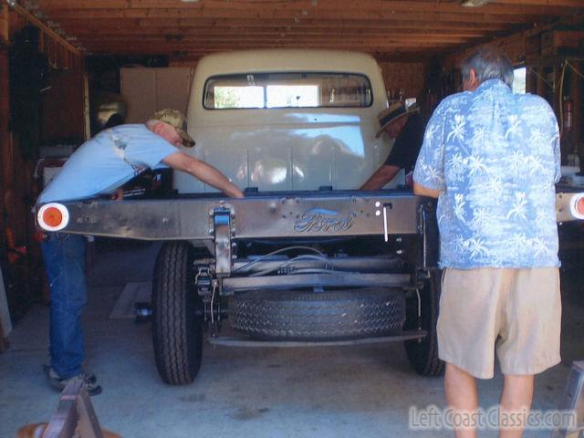 1954-ford-f350-1t-truck-217.jpg