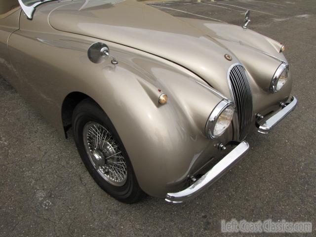 1954-jaguar-xk-120-561.jpg