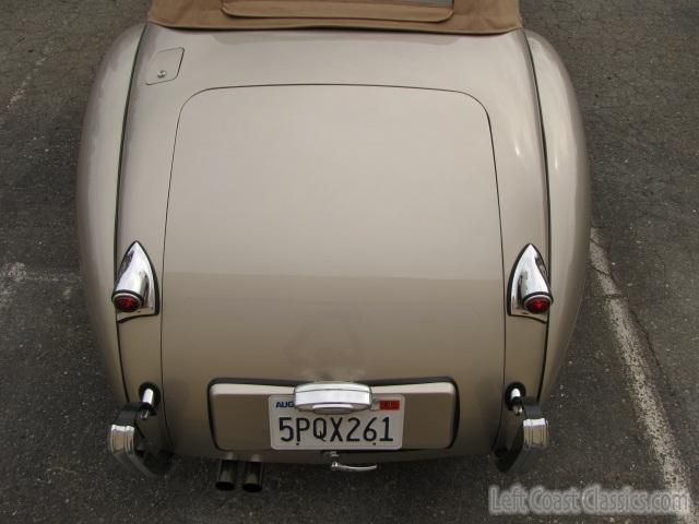 1954-jaguar-xk-120-607.jpg