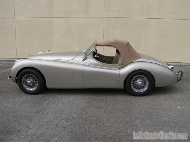 1954-jaguar-xk-120-666.jpg