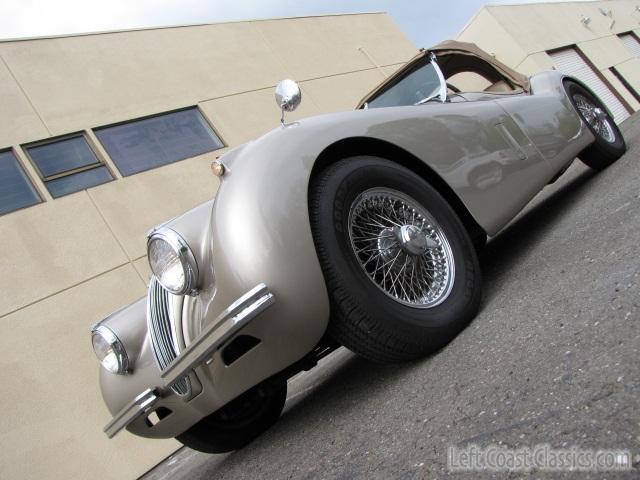 1954-jaguar-xk-120-670.jpg